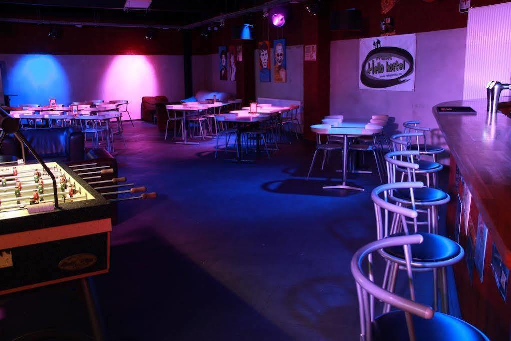 Brussels Hello Hostel Koekelberg Экстерьер фото